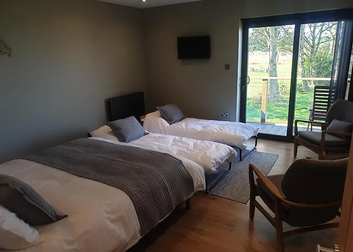 Open Acres Accommodation And Airport Parking