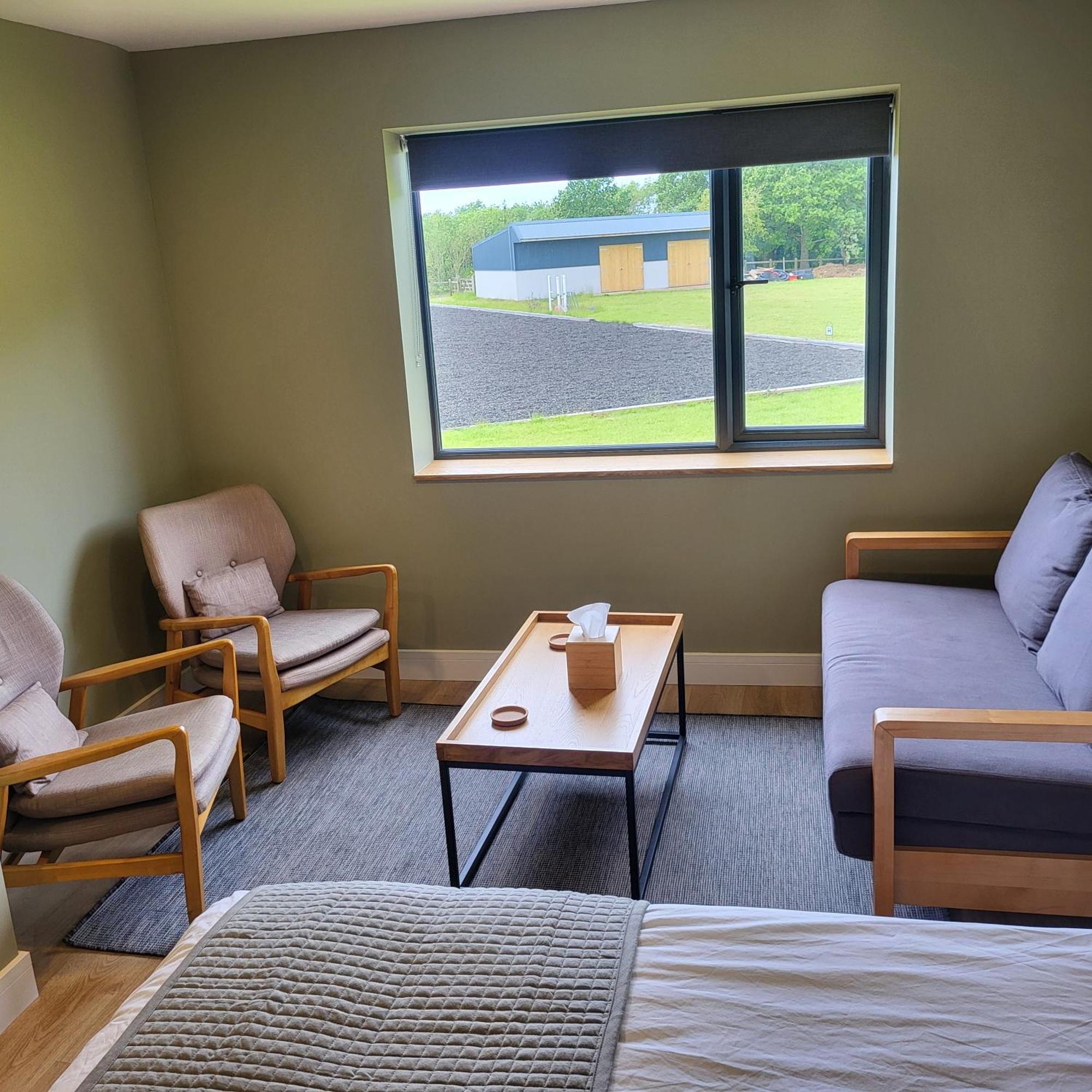 Open Acres And Airport Parking Gasthuis Backwell