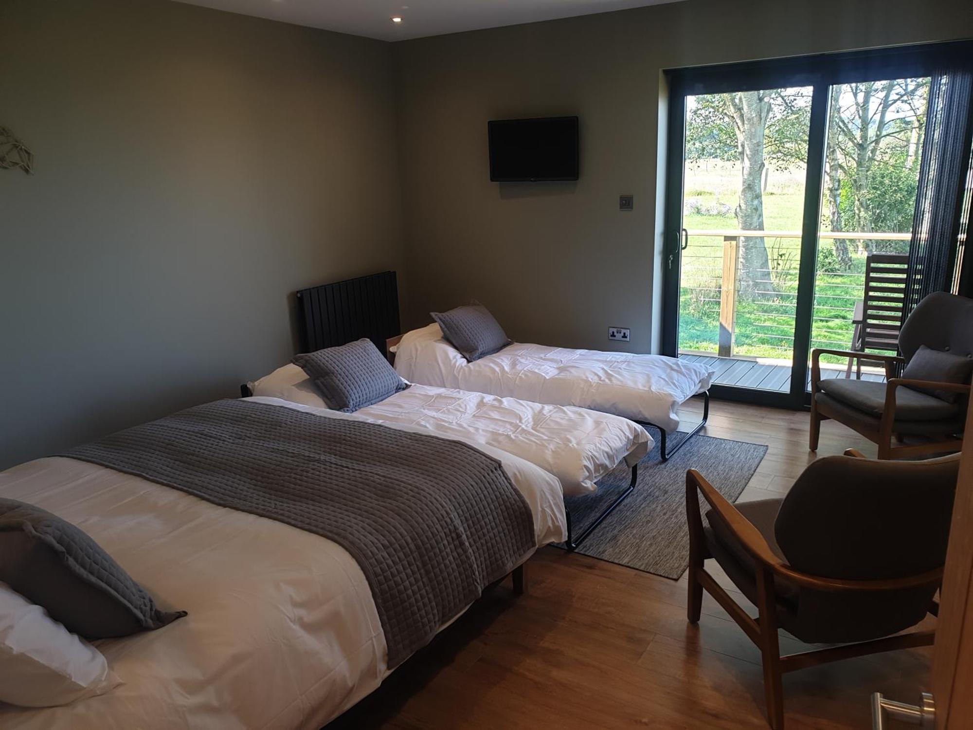 Gasthuis Open Acres And Airport Parking Backwell