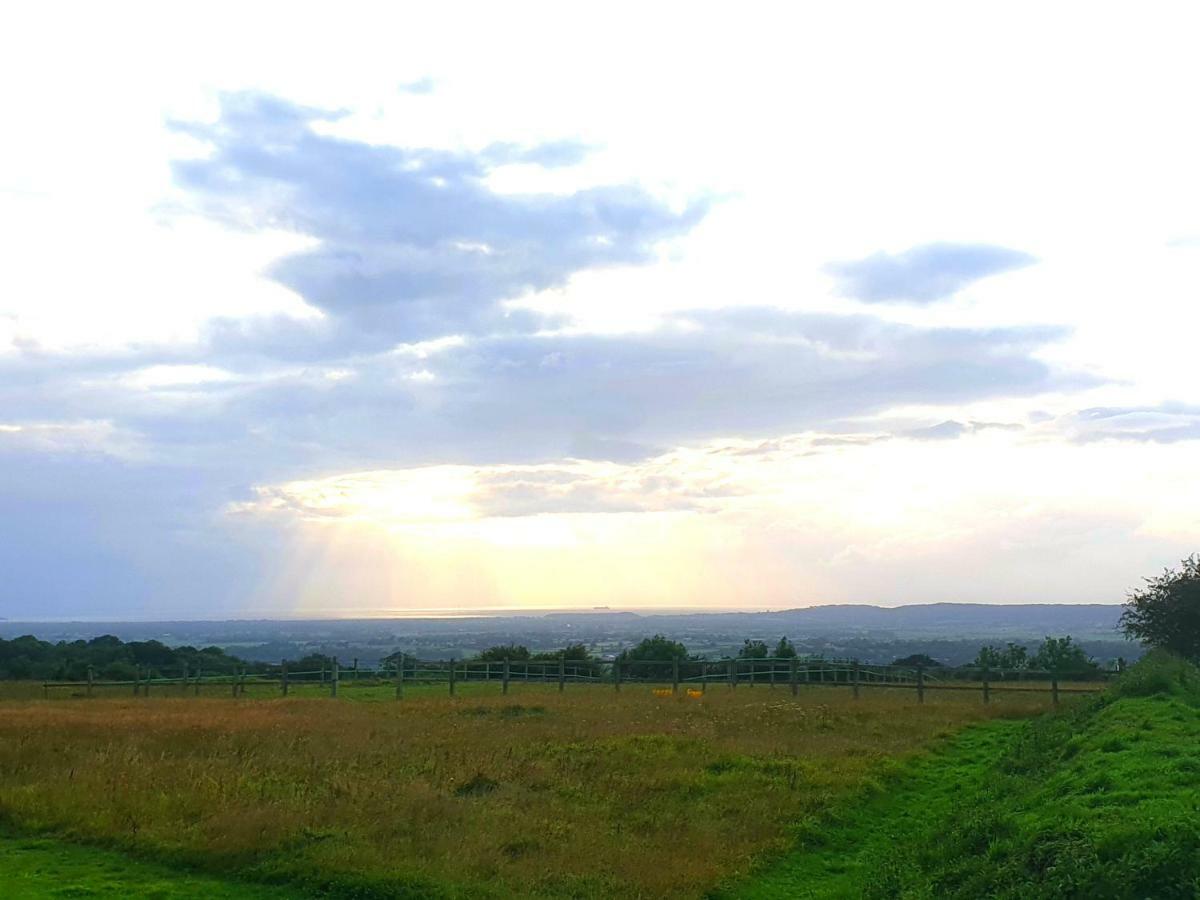 Open Acres And Airport Parking